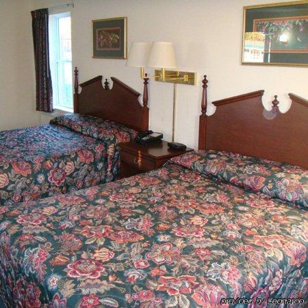 Sea Girt Lodge Room photo